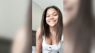 Michelle Anderson ONLYFANS Dildo Blowing