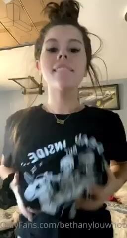 BethanyLouWhoo Braless Melons ONLYFANS Video