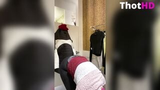 Siri Dahl Changing Room OF Video