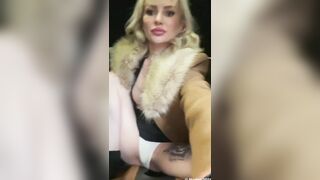 Layna Boo Riding Dildo On Backseat OnlyFans Video