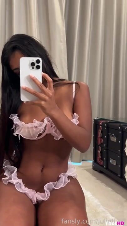 Juliethofl aka Julieth Diaz ONLY FANS 2