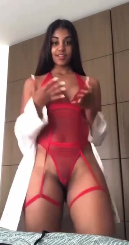 Juliethofl aka Julieth Diaz Only Fans