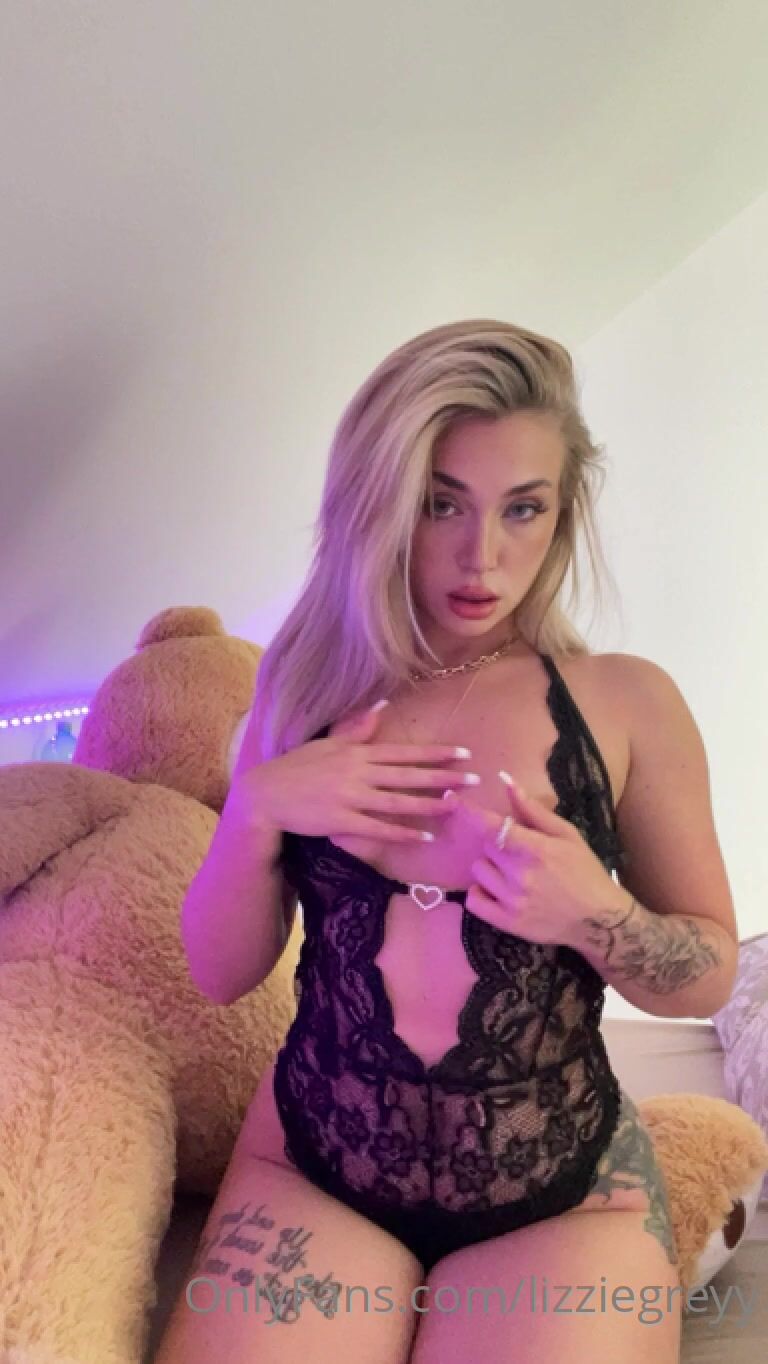Lizzie Grey ONLYFANS 2