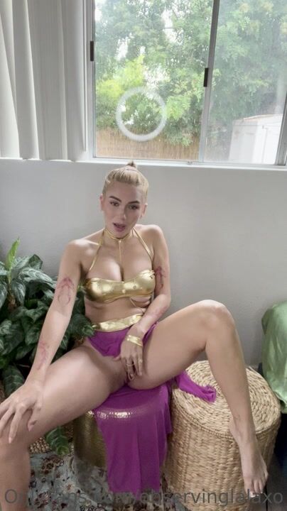 Observinglalaxo aka Lala Avi ONLYFANS Leaks