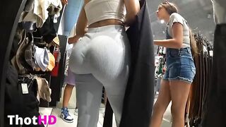 Greatest girl booty candid hands down