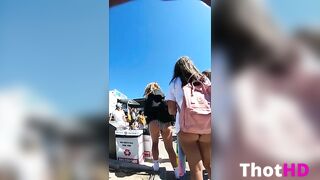 You need no pants when you a sexy girl thot beach