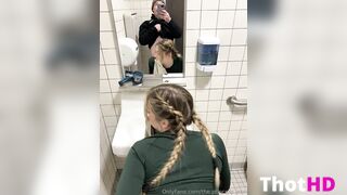 Jessnjamez Bathroom Blow Facial Video Leaked