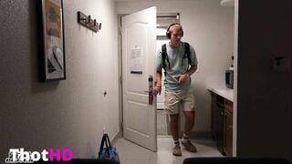 Elly Clutch Nude Hotel Room Intruder onlyfans Video Leak