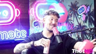 Dainty Wilder Nude Squirts On Podcast of Video Leak