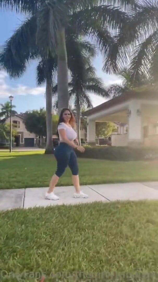 Jessenia Rebecca Nude POV Blowjob of Video Leaked