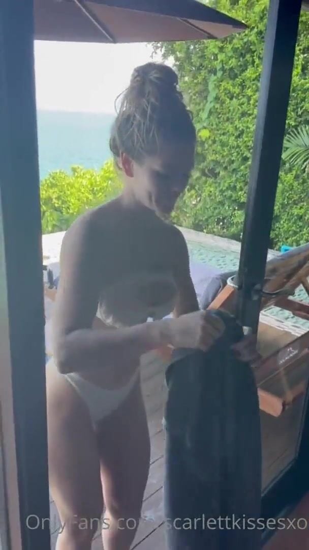ScarlettKissesXO POV Outdoor Suck of Video Leak