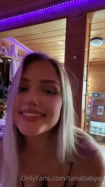 TanaBabyXO Nude Stripping Tease of Video Leaks