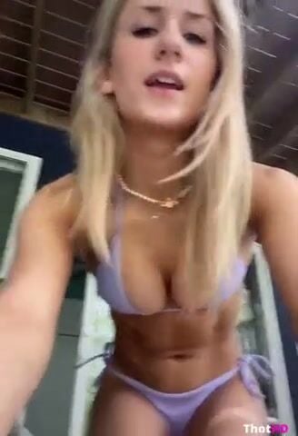 tiktok teen girl (short clip / non-nude) 3