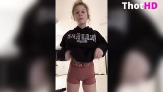 Girl shows butt on Tik Tok! 9