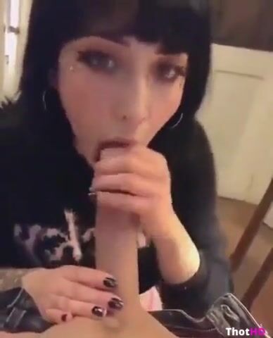 Goth college girl has fun sucking cock