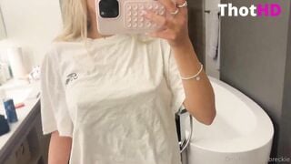 Breckie Hill Titts Play Nipple Slip Video Leak