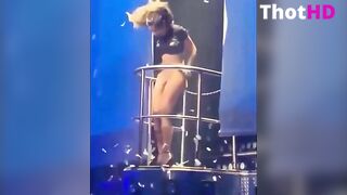 Chick Accidentally flashes club