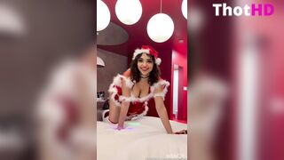 LaylaDeline Christmas Handcuffed & Fucked Video Leaks (1)