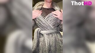 Christina Khalil Bath tub Masturbation in Fishnet Video Leaked (1)