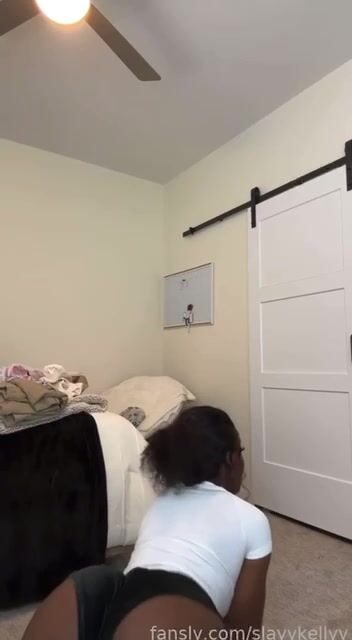 Bhadie Kelly Video 1