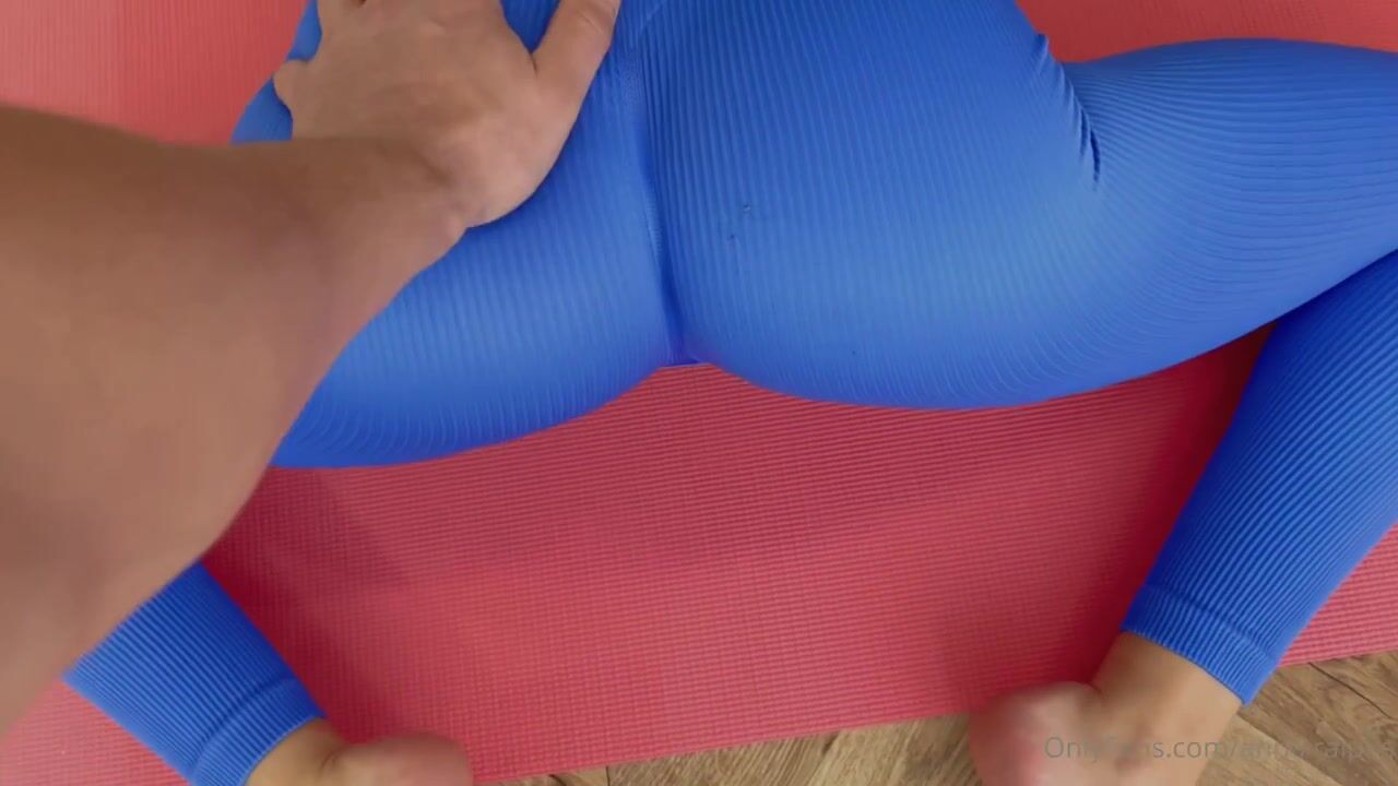 Anna Ralphs of Leaked