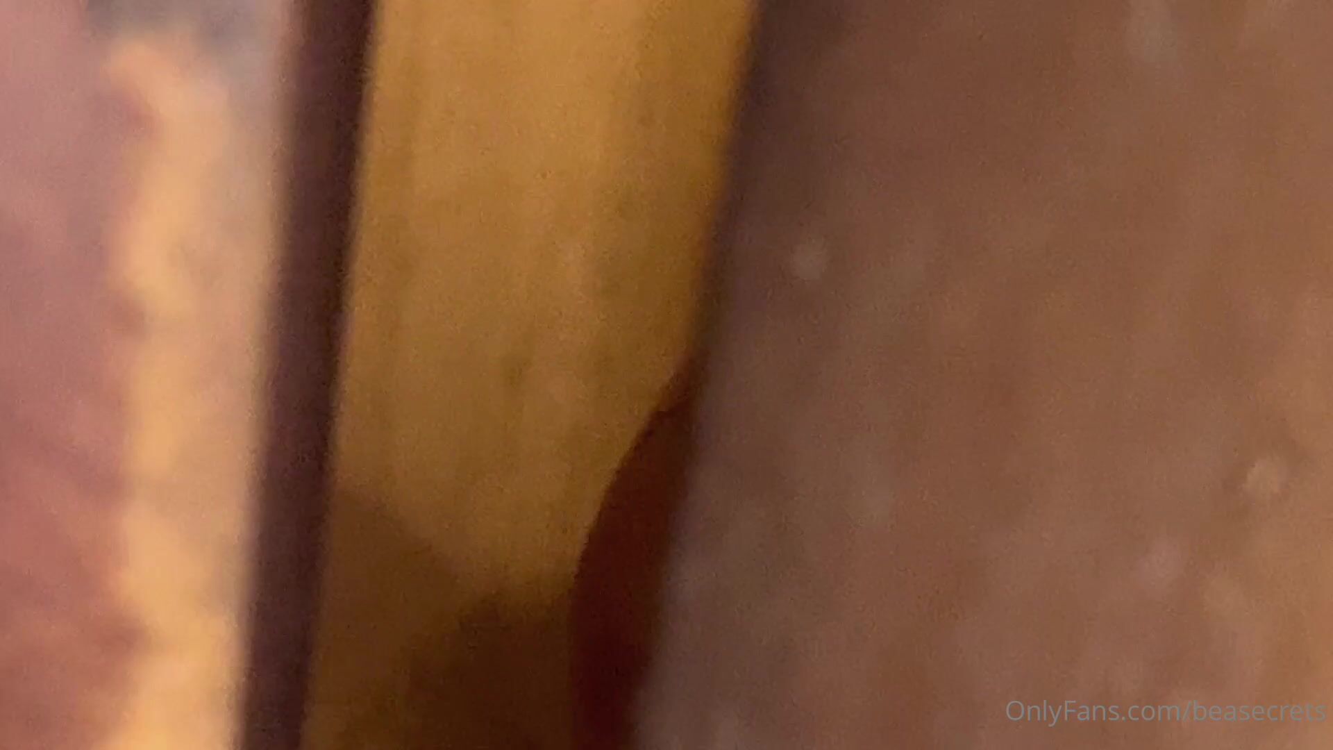 Beatrice Segreti Showering Cum