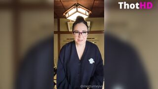 Meg Turney Try On 1