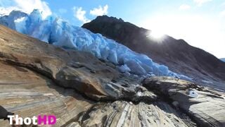 DaringKiara Fucking With Glacier Tourist Guide in Van
