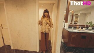 DaringKiara Masturbating in Front of Stranger on Public Hotel Toilet