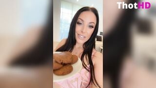 Angela White POV Pussy Eating