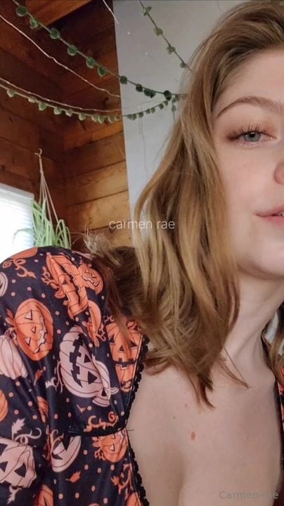 Makoshake aka Carmen Rae POV Riding Bouncing Boobs