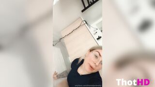 Jen Bretty Masturbate