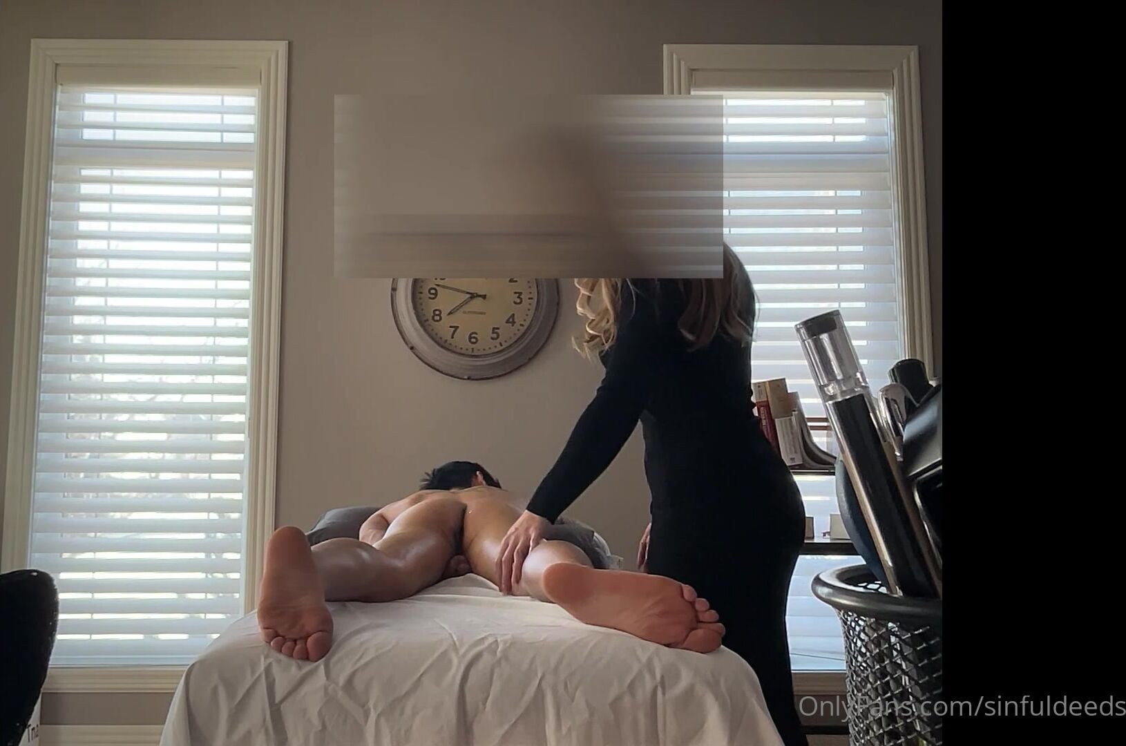 Sinfuldeeds Massage With Happy End 4