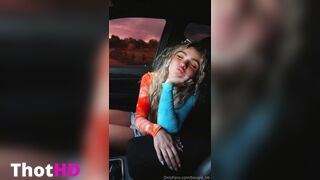 bougie_bb tits in car