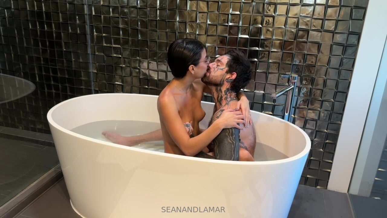Lamar Chairez Bathtub Sex