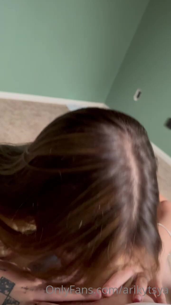 Ari Kytsya Deepthroat Bj Cumshot In Mouth