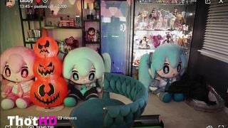 Strawberry Tabby OF Live Masturbation Video