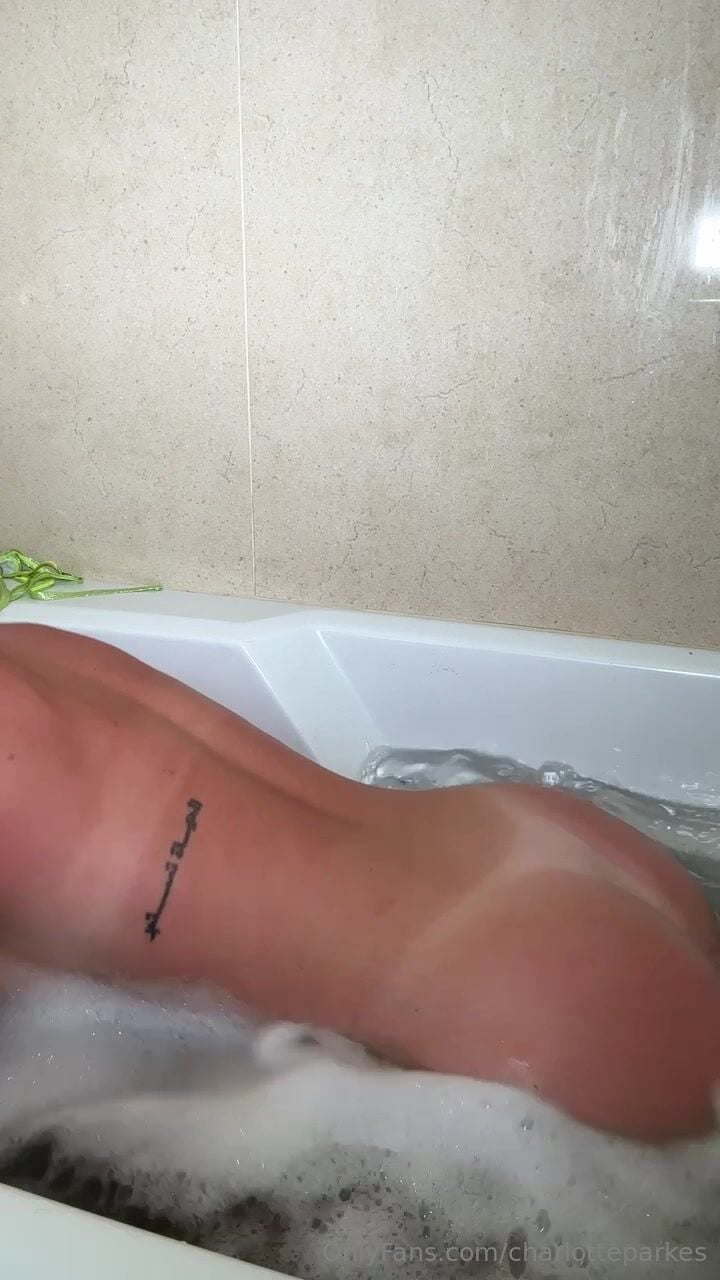 Charlotte Parkes Nude In Tub