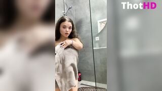 Lilaalph Towel Drop Leaked Video