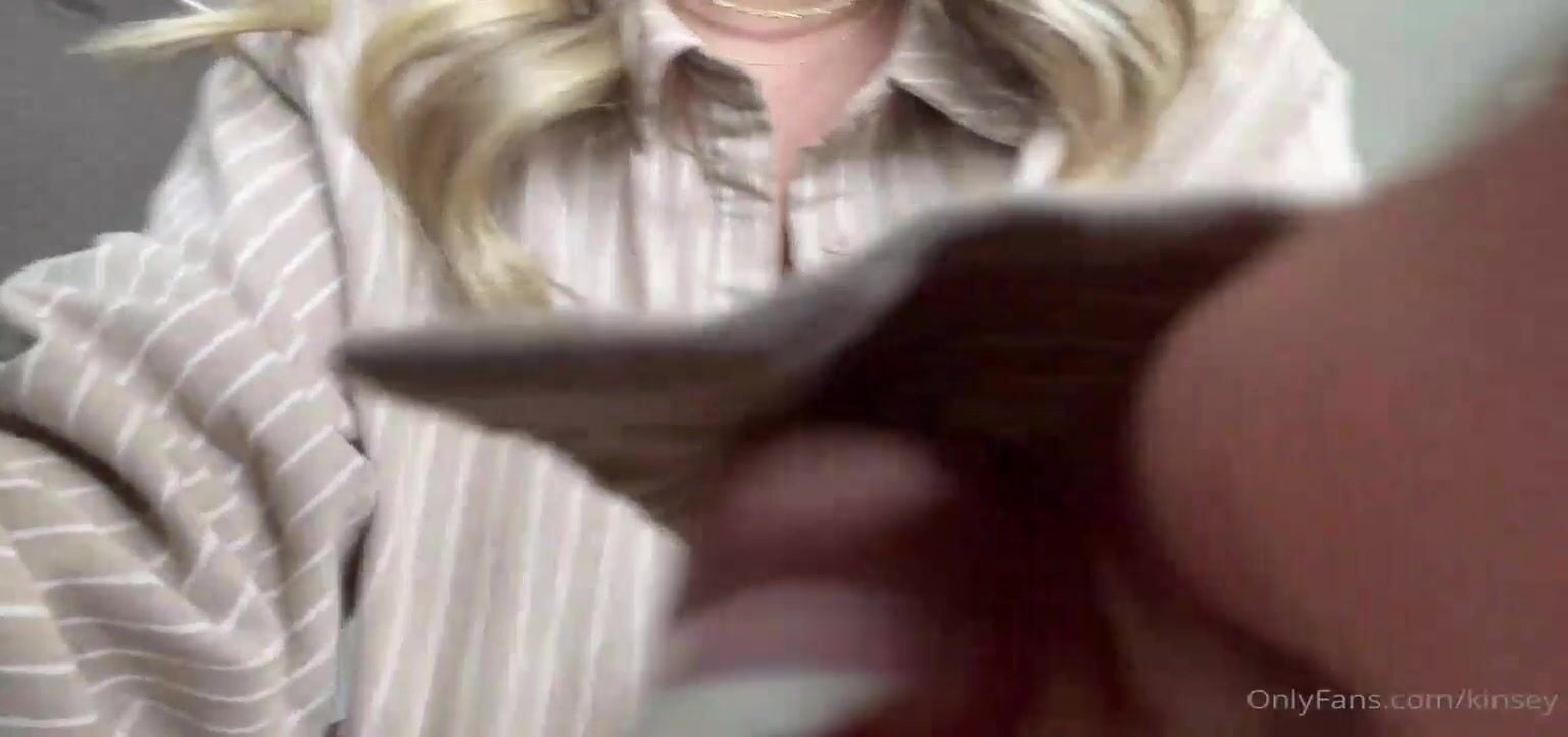 Kinsey Wolanski Nip