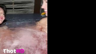 Scarlettkissesxo Pool Pussy Licking