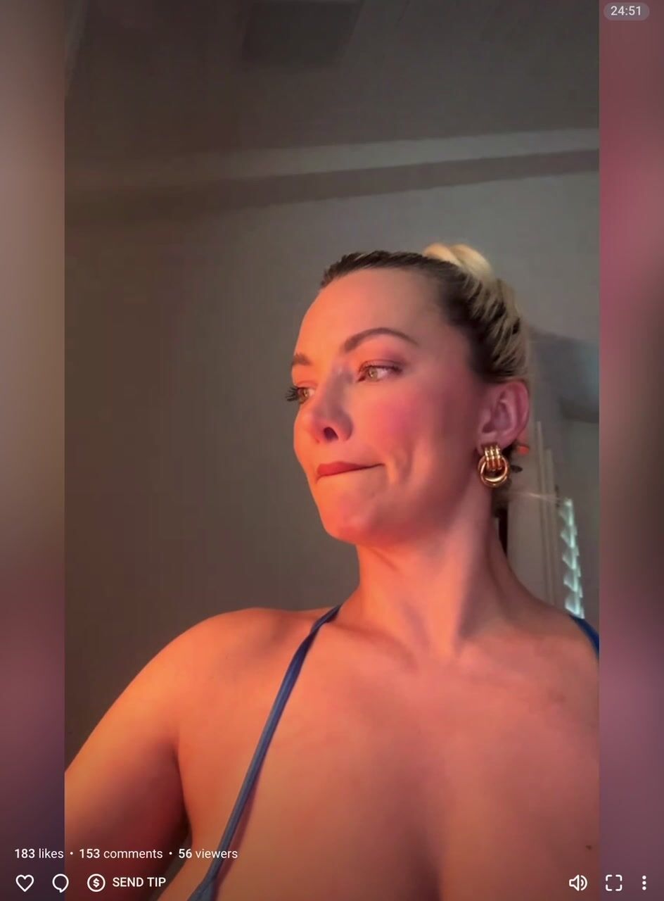 Lindsey Pelas OF Live Stream