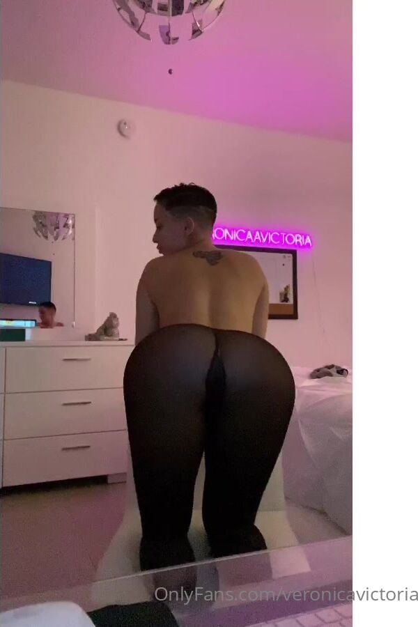 Veronica Perasso Tights