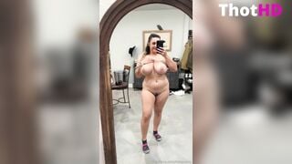 Tati Evans Nude Mirror