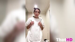 ppwyang tiktok live nip slip