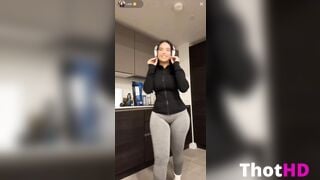 Lela Sohna aka Live Tight Leggings