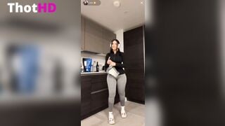 Lela Sohna aka Live Tight Leggings