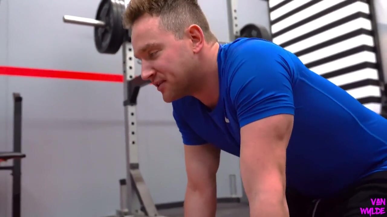 Bonnie Blue Gets a Gym Membership and a Creampie