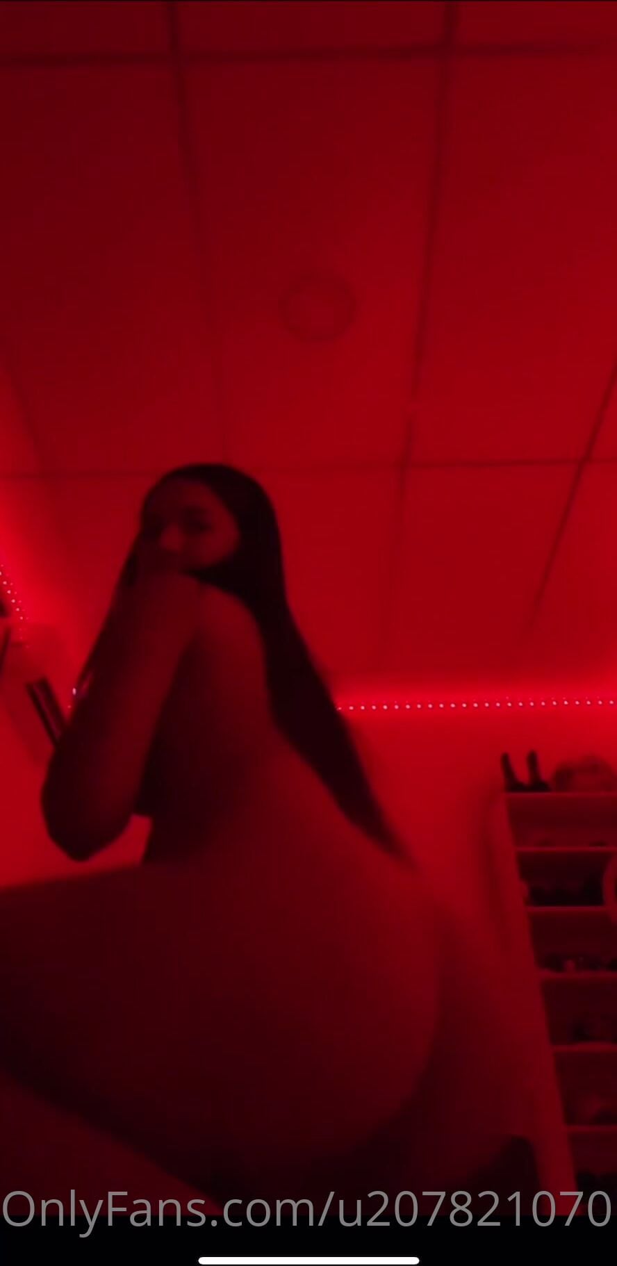 Laura02av aka Laura Amaya Leaked Video
