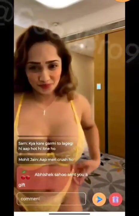 Aditi Mistry Leak 6